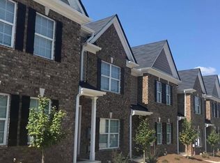 2751 Valley Green Dr, Gainesville, GA 30504