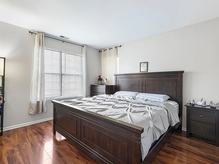 1102 Diamond Dr — Photo 17