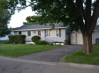 703 S Spruce St, Arlington, SD 57212