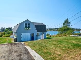 14 Raspberry Ln, Saint George, ME 04860