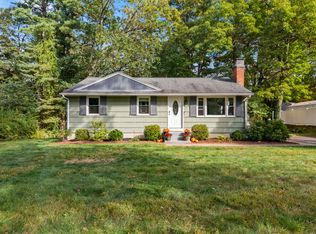 46 Venice Dr, Burlington, CT 06013
