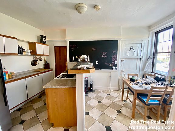 4th image of 5 Braemore Rd