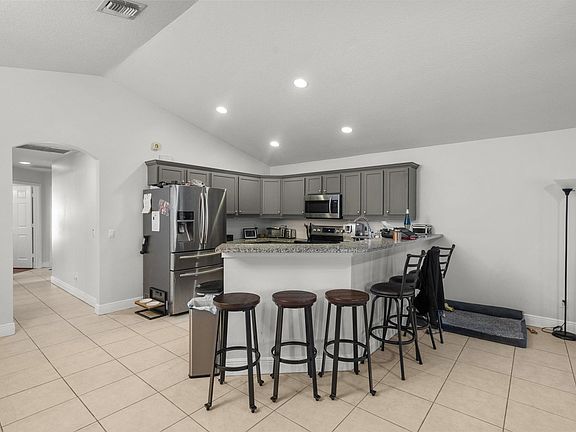 5th image of 5856 SE Inez Ave