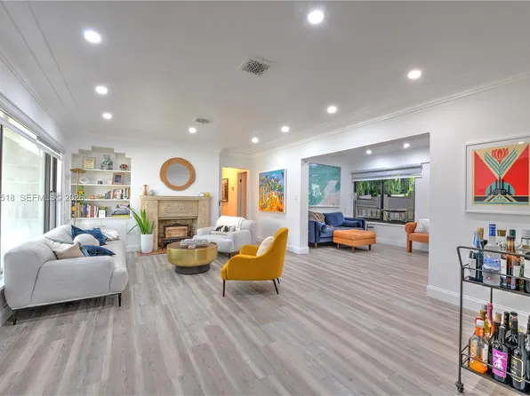 110 N 16th Ave, Hollywood, FL 33020