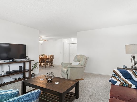 5th image of 763 White Pine Rd #5A2