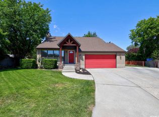 1636 W Gaylawood Cir, Taylorsville, UT 84123