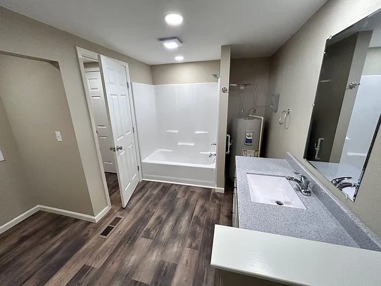 3416 Finley Ave — Photo 14