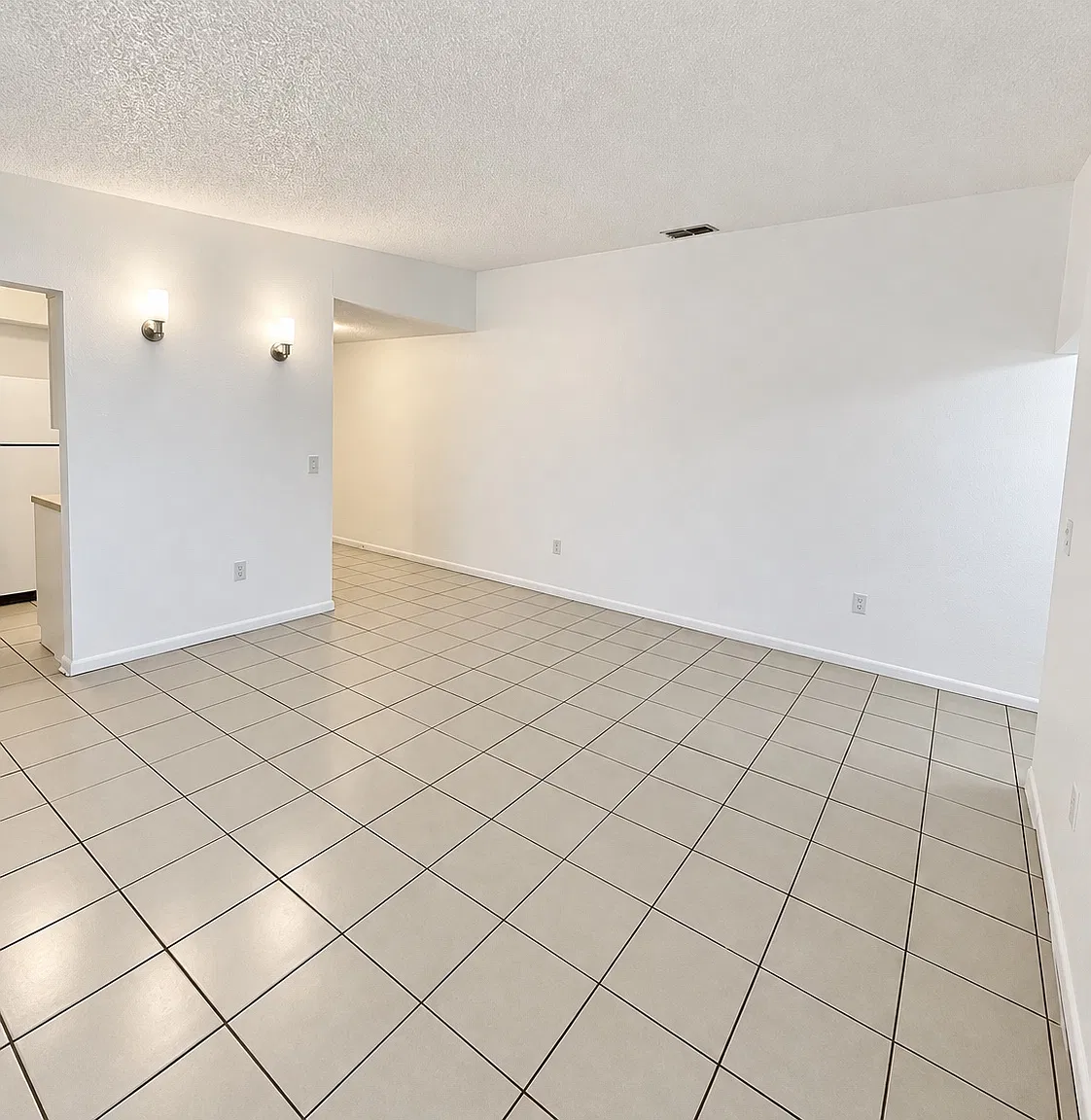 Chestnut Woods Dr, Lakeland — Photo 3