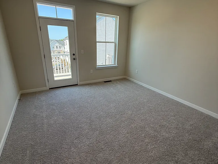 229 Bronze St — Photo 21