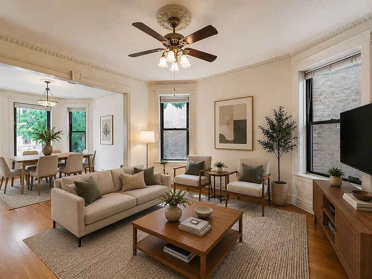 2446 N California Ave #1 — Photo 8