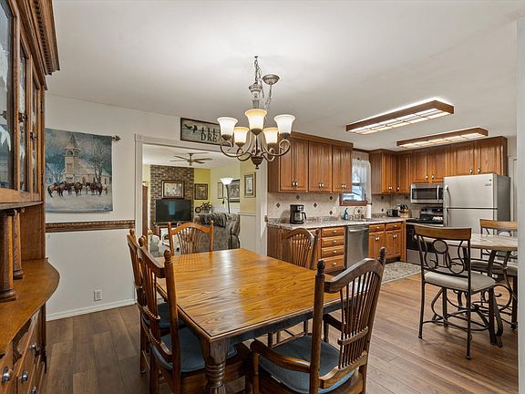 5th image of 1713 Kilarney Ln
