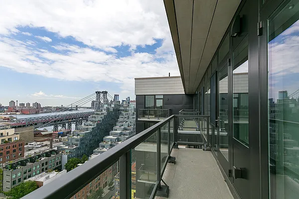 Rented by Nooklyn NYC LLC | media 118