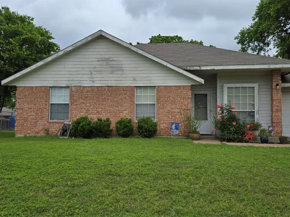 1302 Bluffview Dr, Seagoville, TX 75159