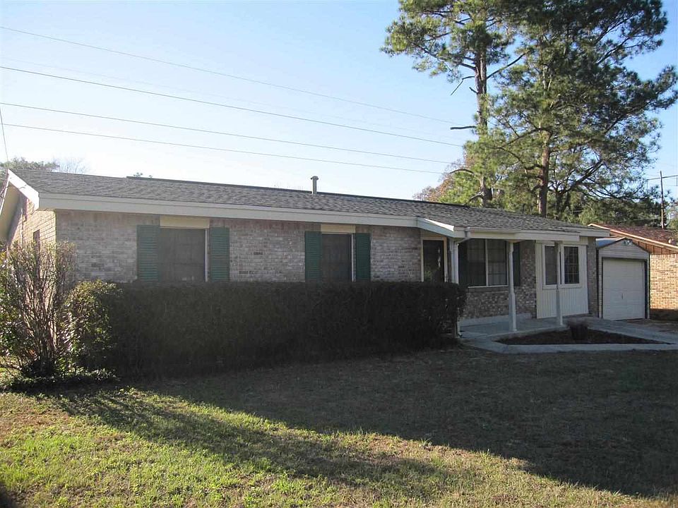 1st image of 225 Creekview Dr