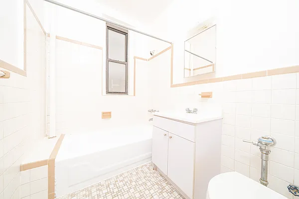 Rented by Living New York | media 6