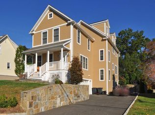 64 Edison Ave, Fairfield, CT 06825