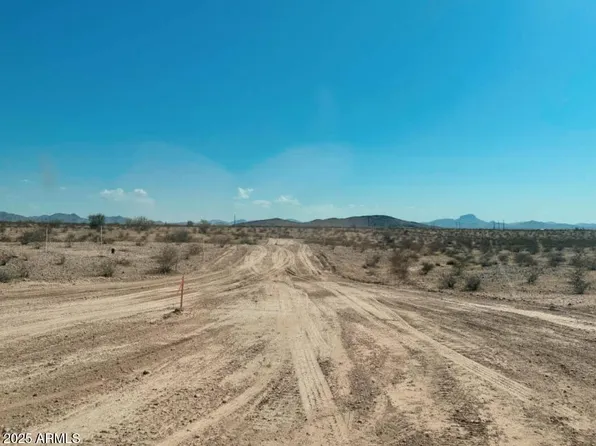 7841 S 343 Drive #-, Tonopah, AZ 85354