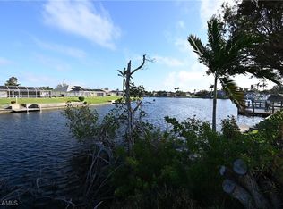511 SE 32nd St, Cape Coral, FL 33904
