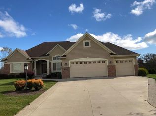 9521 49th Ct, Pleasant Prairie, WI 53158