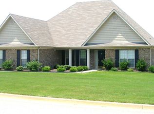 106 Cherry Glen Cir, Huntsville, AL 35811