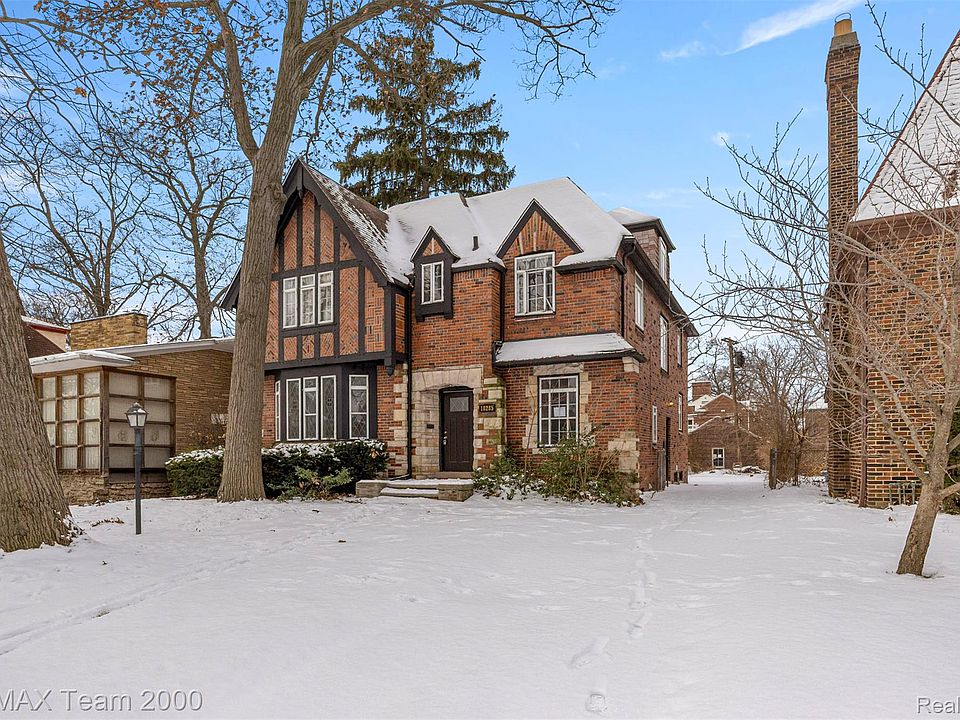 1st image of 18285 Birchcrest Dr
