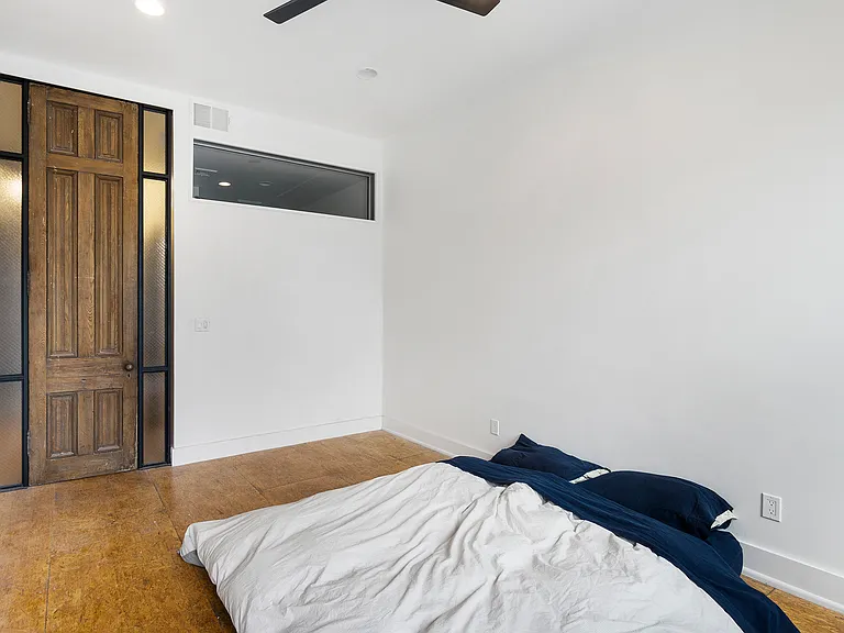 2020 E Fletcher St #1&2 — Photo 32