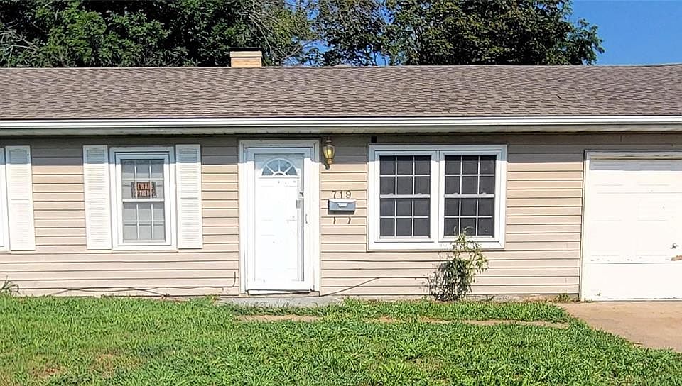 719 Saint Paul Dr, Cahokia, IL 62206 MLS 23040553 Zillow