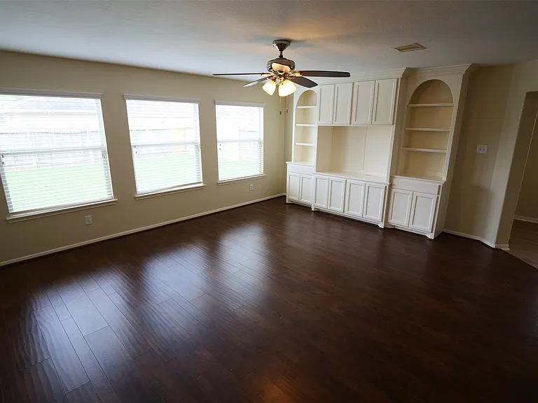 24731 Cobble Canyon Ln — Photo 18