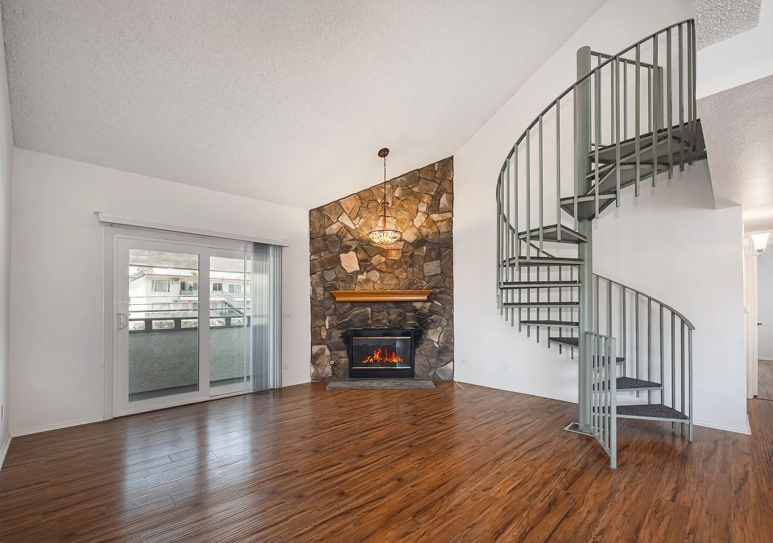 10133 Tujunga Canyon Blvd. — Photo 2