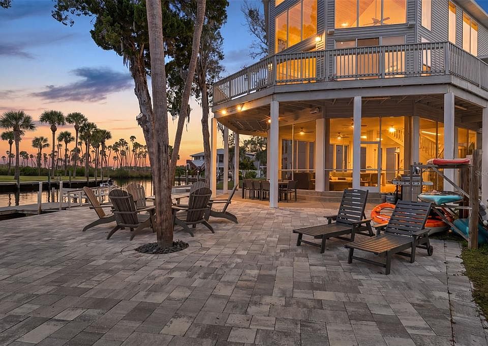 1st image of 5272 Tropical Point