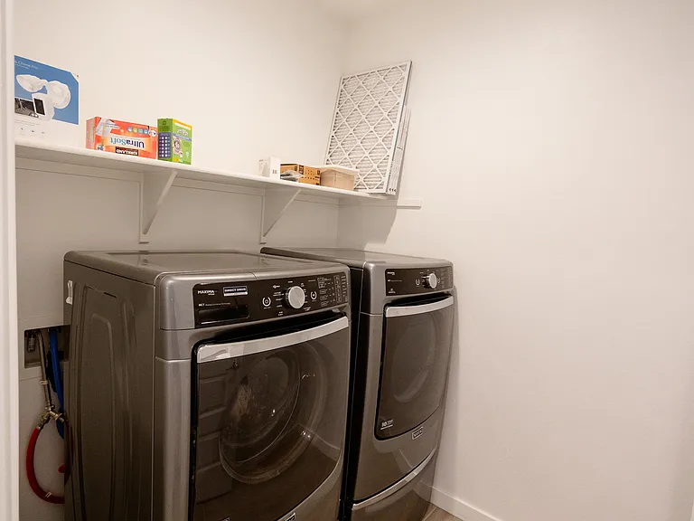 6910 S 12th Pl — Photo 24