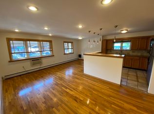 50 N Henry St #2, Brooklyn, NY 11222