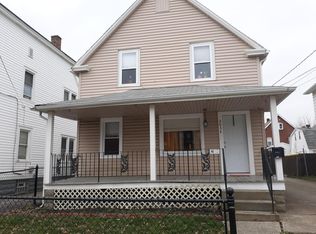 2034 Quail St #Up, Lakewood, OH 44107