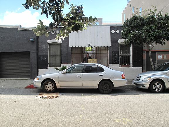 2nd image of 241 Clara St