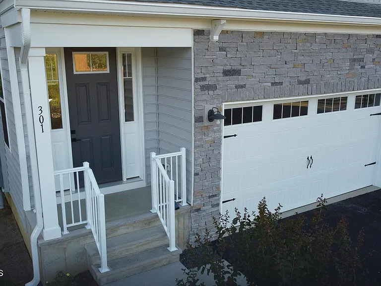 301 Holland Dr — Photo 5