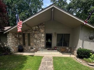89 Heritage Dr, Greers Ferry, AR 72067