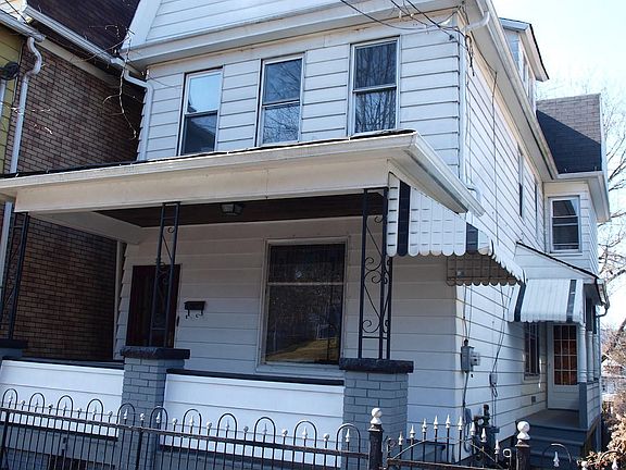 2nd image of 98 Lee Park Ave