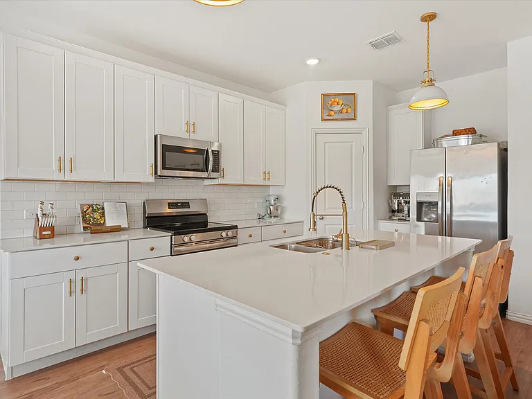 5028 Waterway Dr — Photo 15