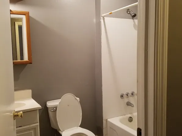 8 Nautilus Ave, Barnegat, NJ 08005