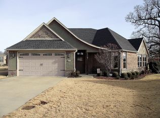 5745 Staro Ln, Springdale, AR 72762