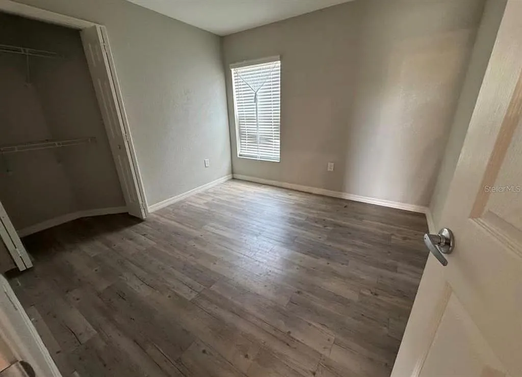 4 bed, 2.0 bath, 1547 sqft, $2,200 — Photo 4