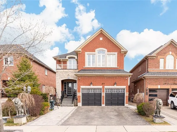 37 Denim Dr, Brampton, ON L6P 2R3