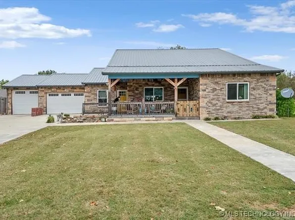 21603 W 14th St S, Sand Springs, OK 74063