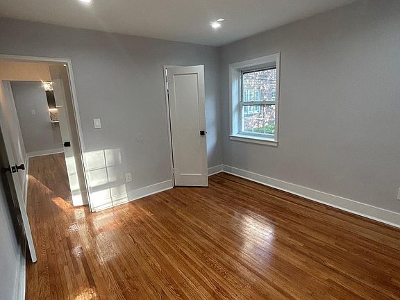5th image of 71 Forest Hill Pkwy APT 1A