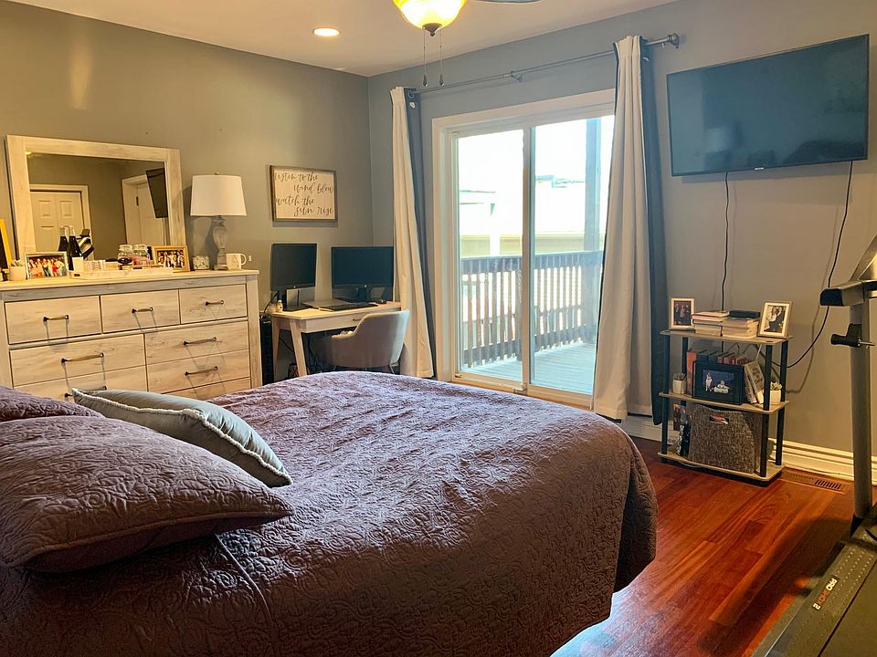 Master bedroom with deck access