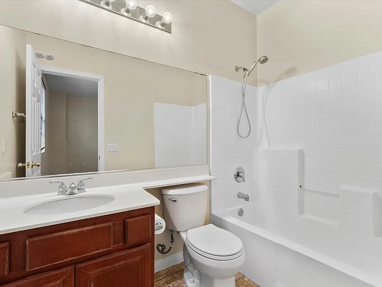 13564 Williamson Rd — Photo 22