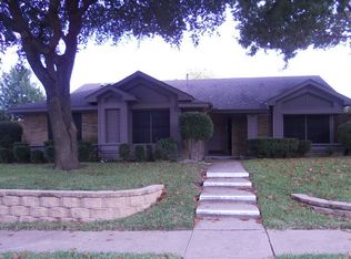 318 Allegheny Trail Ln, Garland, TX