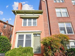 1523 Oronoco St, Alexandria, VA 22314