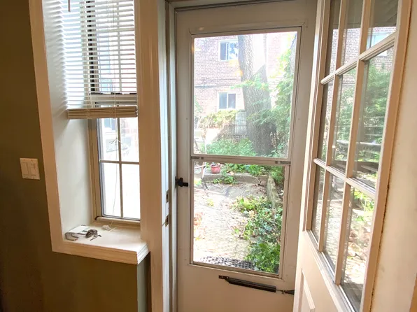 22-03 25th Road image 7 of 31