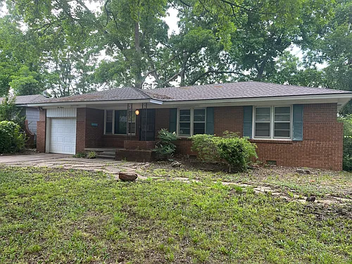 511 Fleetwood Dr Photo 1